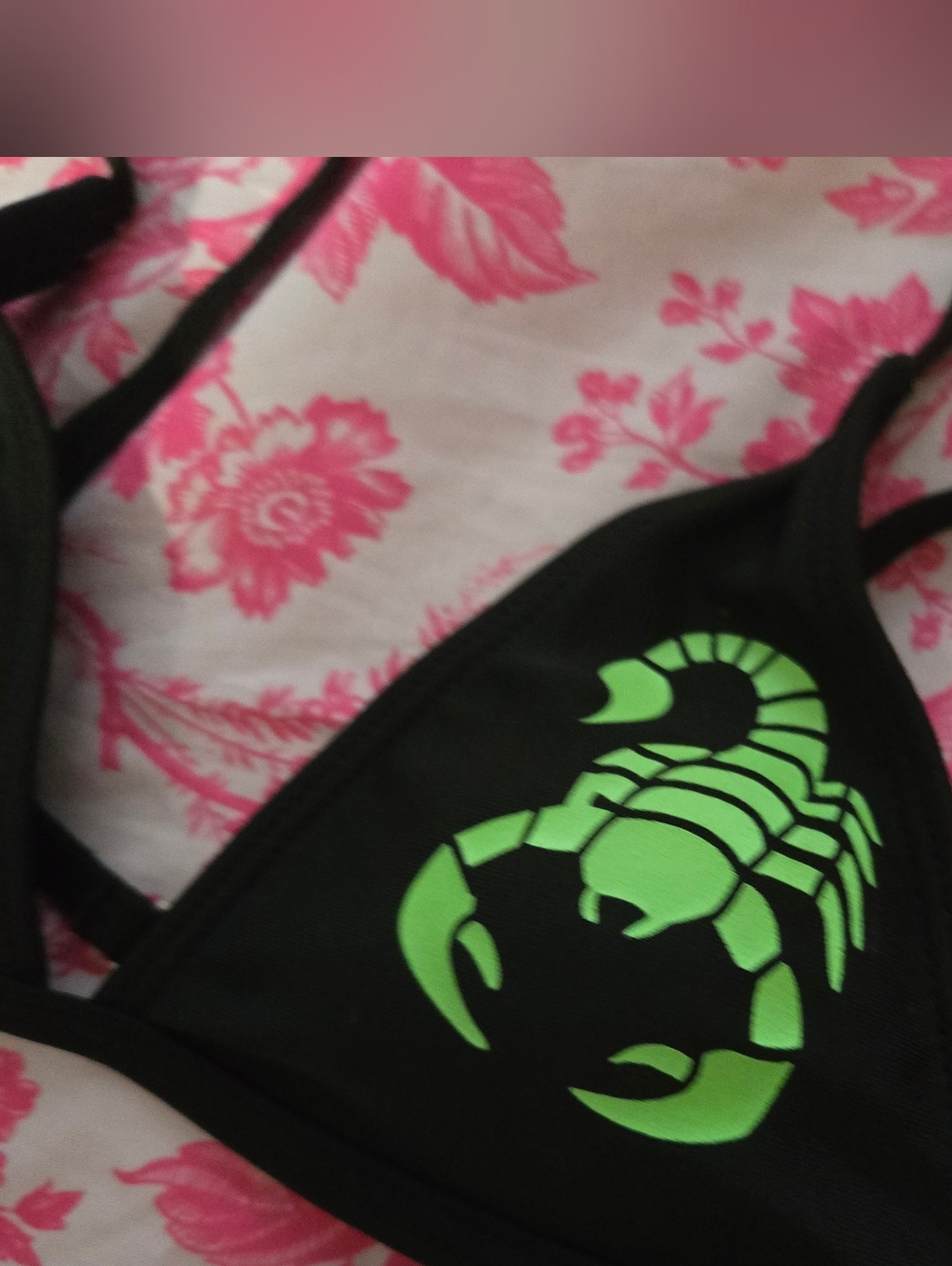 Brand New Scorpion Print Gothic Rocker Triangle Bikini Top Small - Picture 3 of 5